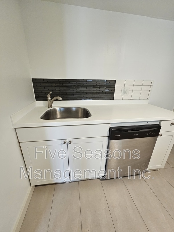 Photo - 32 Intervale Ave Apartment