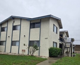 Building Photo - 4497 Bonnie Brae St