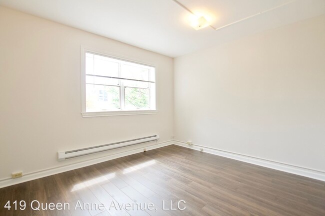 Building Photo - 419 Queen Anne Ave N