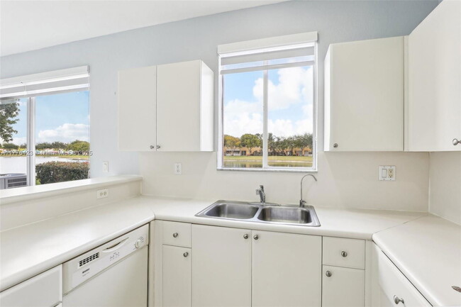 Foto del edificio - 2855 SE 15th Rd