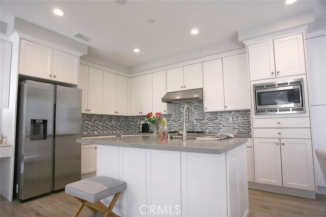 Building Photo - 125 Full Sun