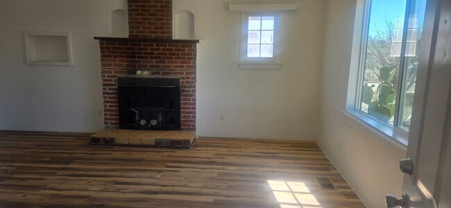 Foto del edificio - 3 bedroom house