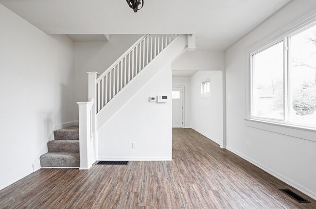 Foto del edificio - 563 Tecumseh St