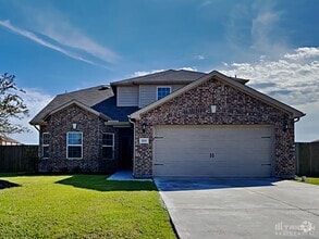 Building Photo - 100 Comanche Plains Rd
