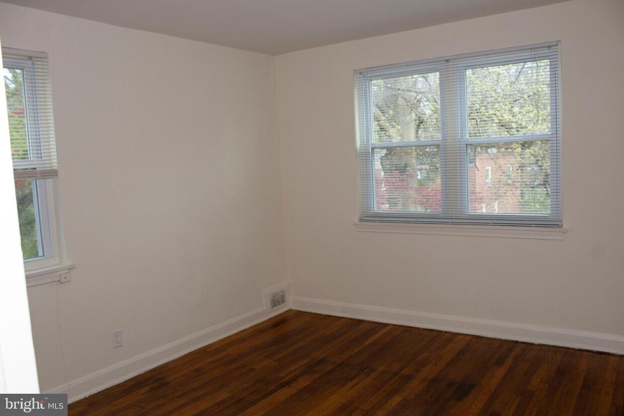 Foto principal - 5639 Belle Ave