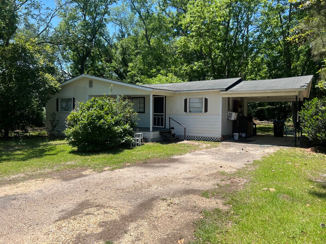 Primary Photo - 127 Clifton Brown Ln