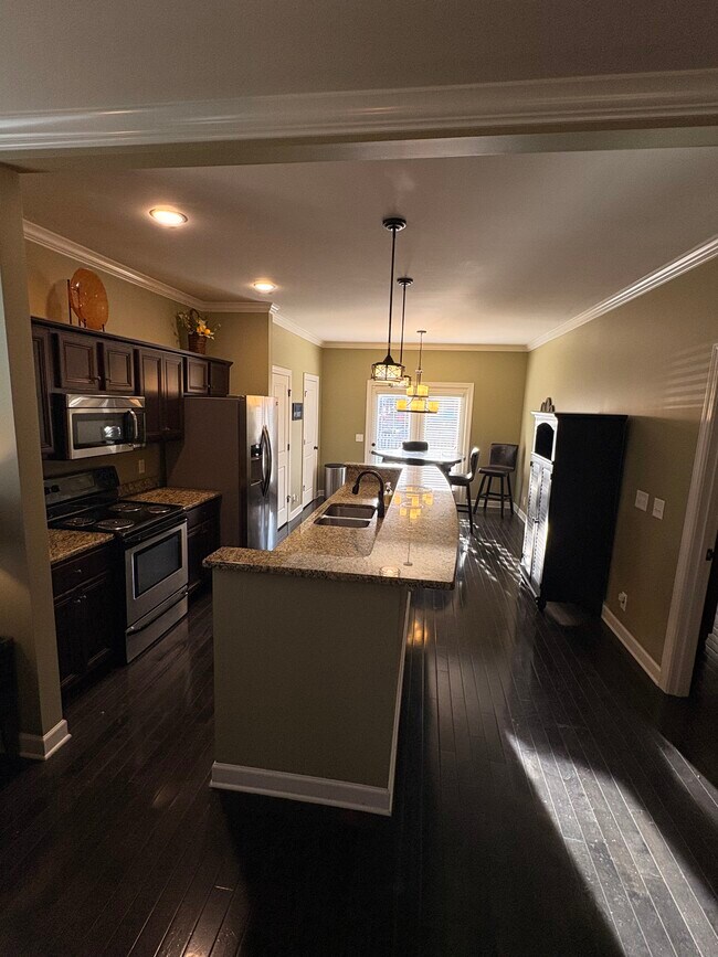 Foto del edificio - 361 9th Ave N