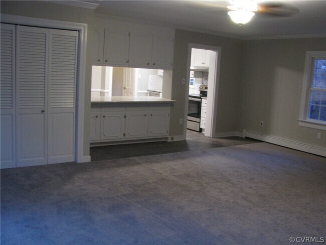 Foto del edificio - 4001 Hermitage Rd