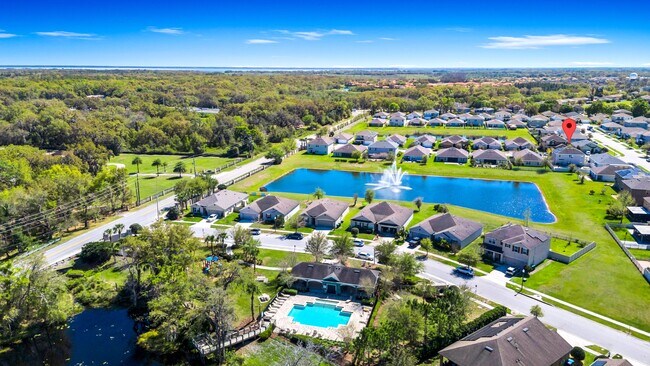 Foto del edificio - 3813 Broadlands Ln