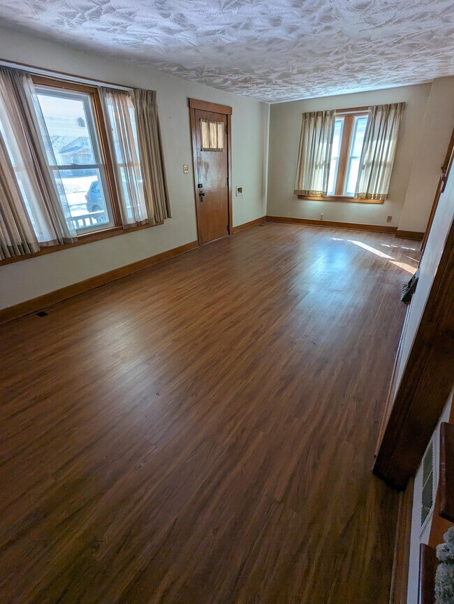 Foto del edificio - 1317 SW Plass Ave