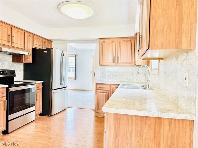 Building Photo - 4252 Taylor Ct