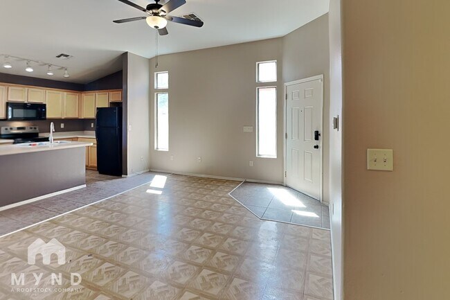 Foto del edificio - 2018 E Calle Arroyo Lindo