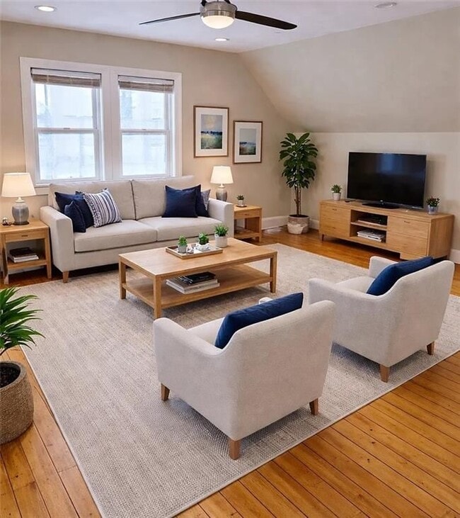 Building Photo - 16 Tecumseh St