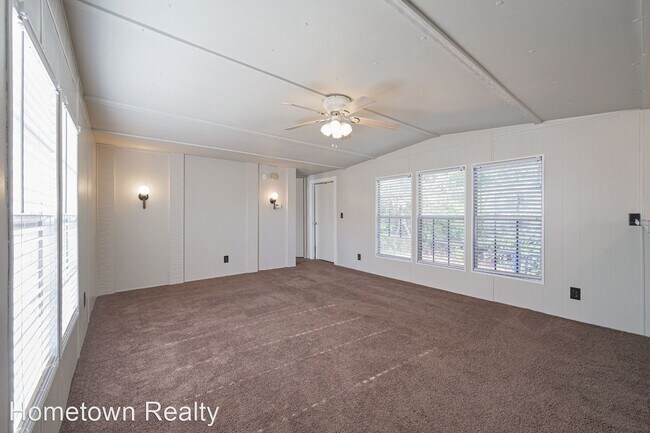 Foto del edificio - 3 br, 2 bath House - 5229 Beverly Drive