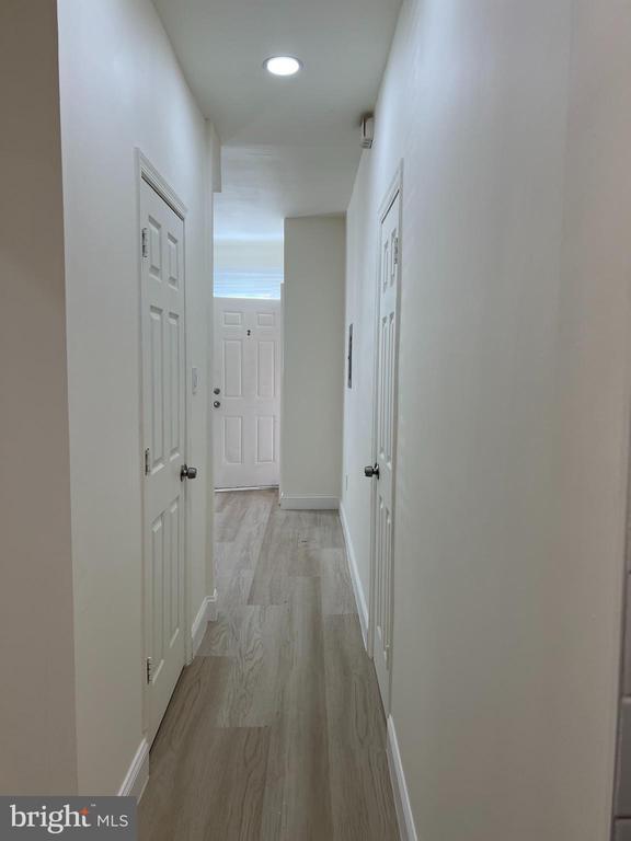 Building Photo - 1144 Oates St NE