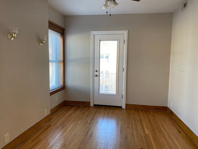 Building Photo - 1000 N Oakley Blvd