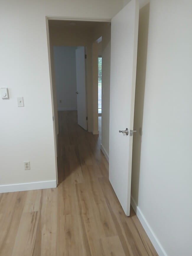 Foto del edificio - 7622 Chinook Ave