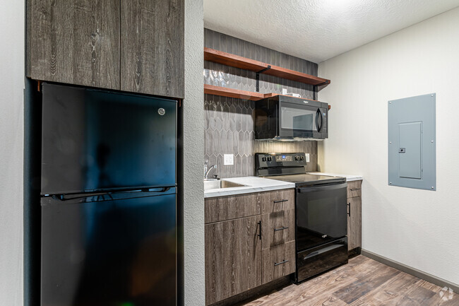 Studio, 1BA - 334 SF - Northgate Apartments