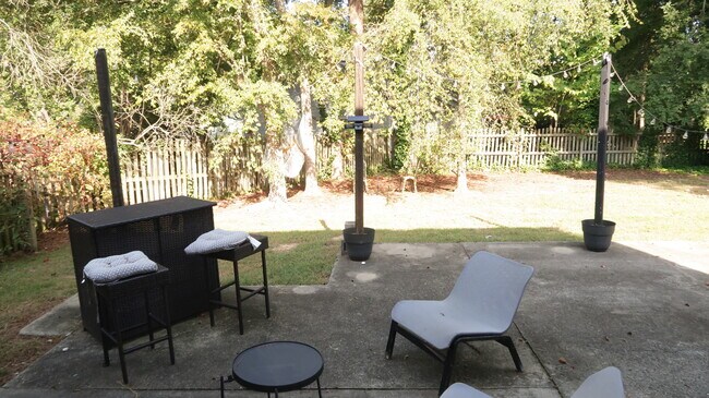 Fenced In Back Yard - 3811 Armitage Dr