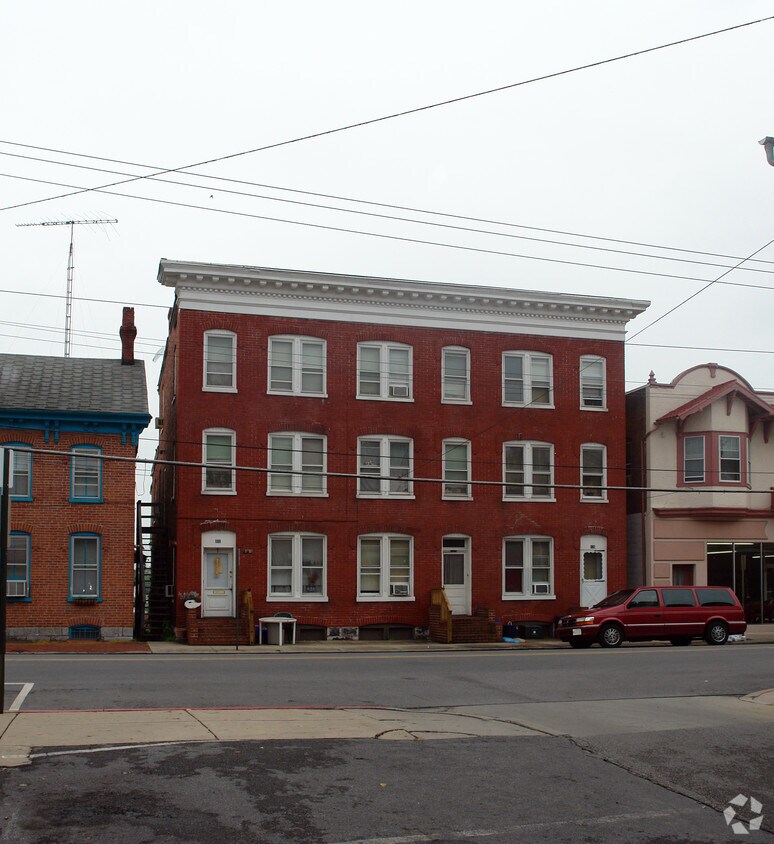 Foto del edificio - Baltimore Street Apartments
