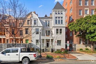 Building Photo - 1514 21st St NW