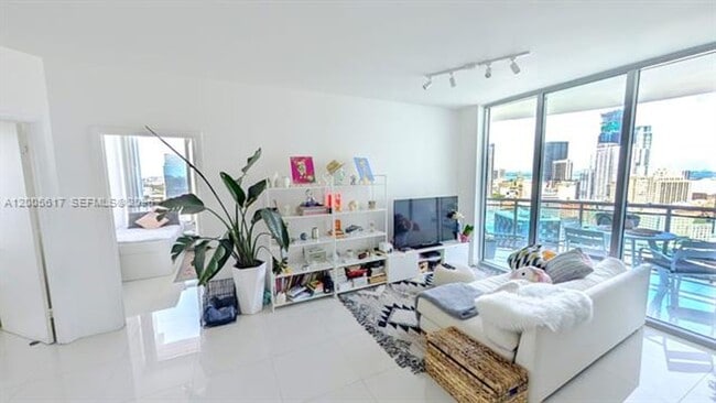 Photo - 350 S Miami Ave Apartment
