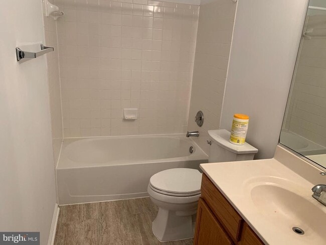 Building Photo - 2952 Modano Ct