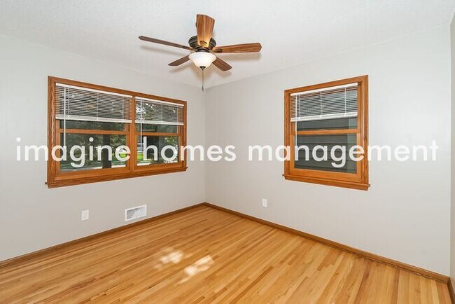 Foto del edificio - 2264 Rice Creek Road