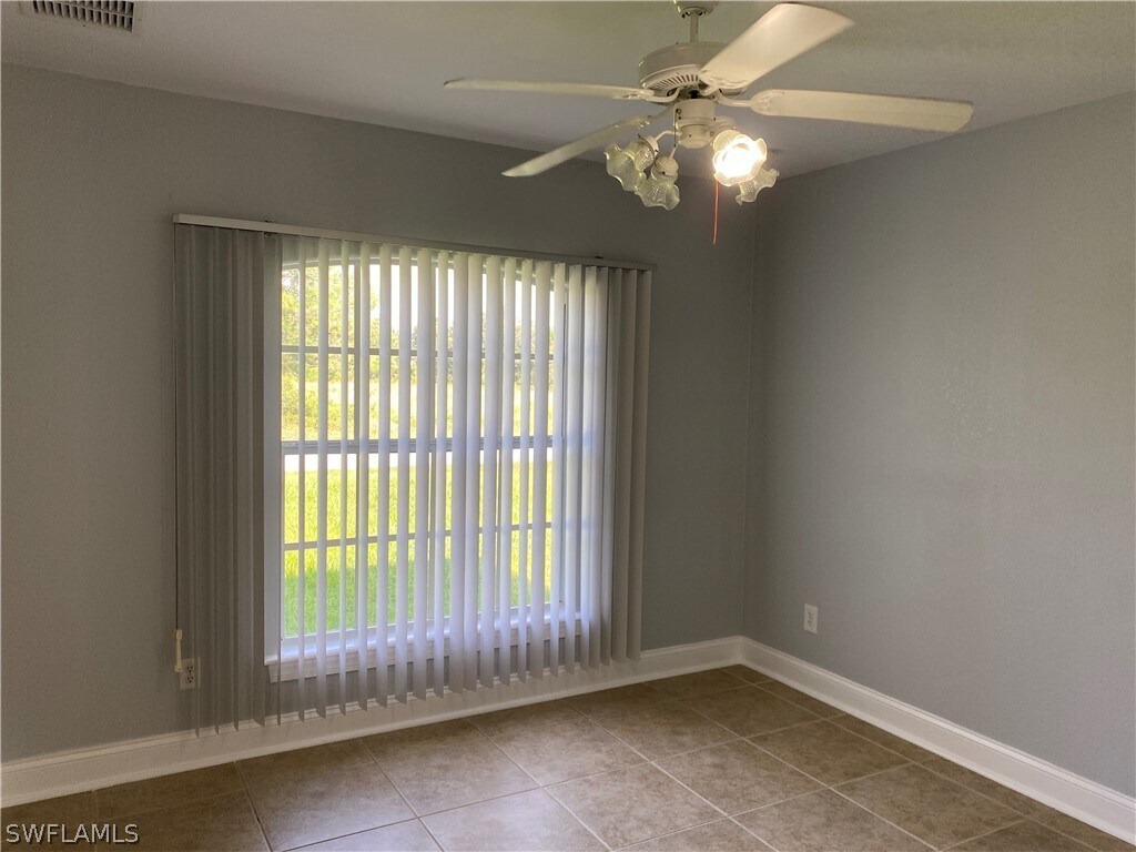 Foto del edificio - 1913 Louis Ave