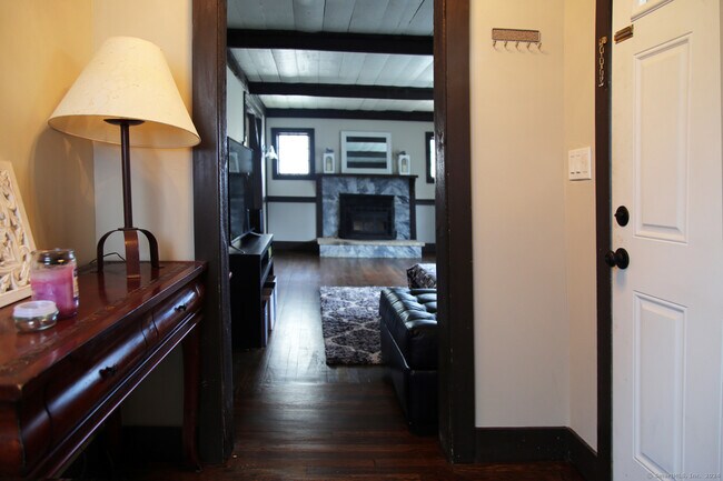 Foto del edificio - 95 Westville Ave