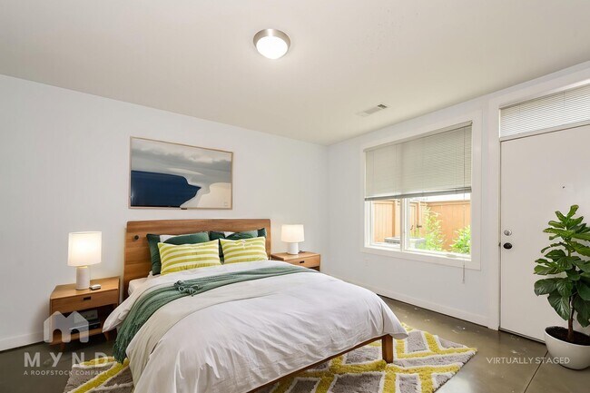 Foto del edificio - 1379 Stirling Cir NW