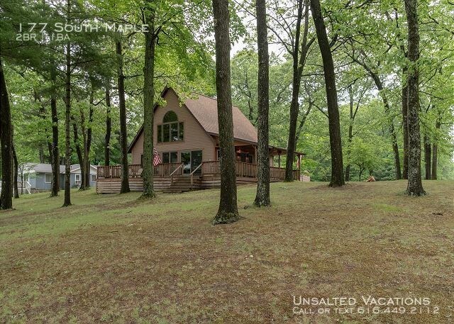 Primary Photo - 177 South Maple