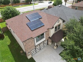 Building Photo - 208 Gatewood Clf