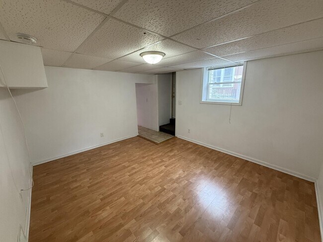 Foto del edificio - 617 N Johnson St