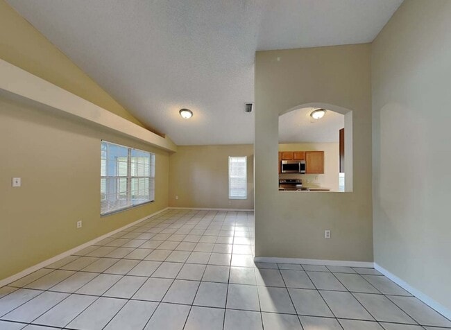 Building Photo - 13007 Ruthelen St
