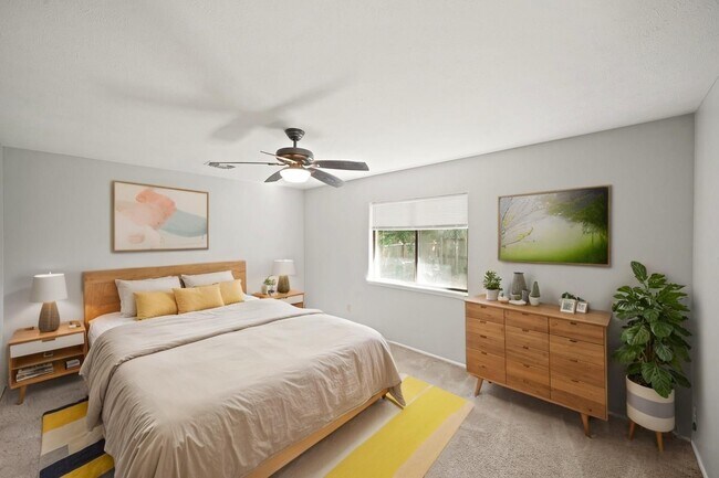 Foto del edificio - 6811 Tara Blue Ridge Dr