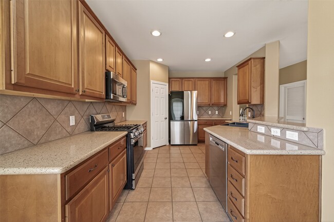 Foto del edificio - 4702 Autumn Orchard Ln