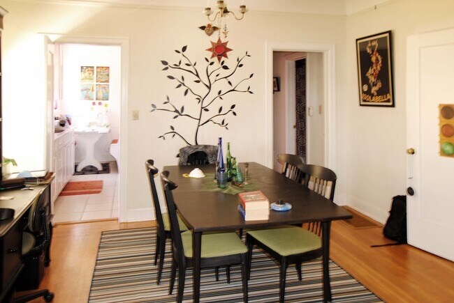 Formal dining room - 534 Fairbanks Ave