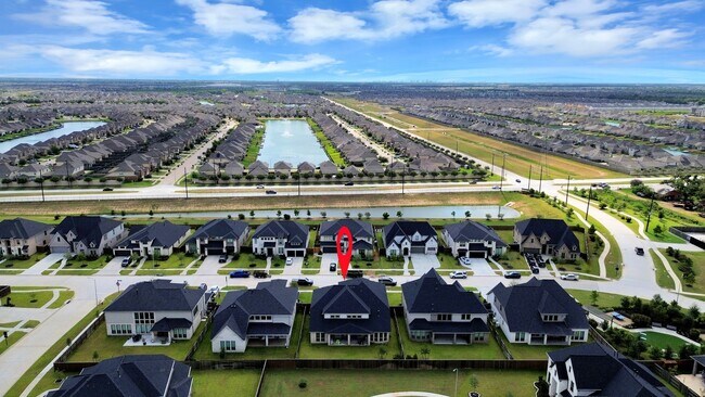 Foto del edificio - 3527 Highcliffe Dr
