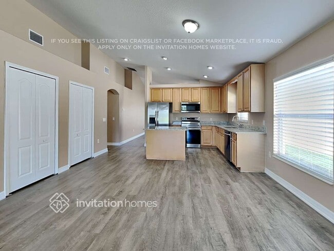 Building Photo - 3572 Siderwheel Dr