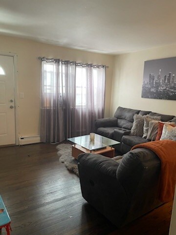 Foto del edificio - 54 N 11th St