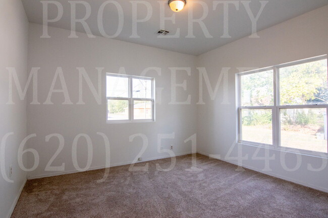 Building Photo - Charming 2-Bedroom 1-Bath Home in Coffeyville
