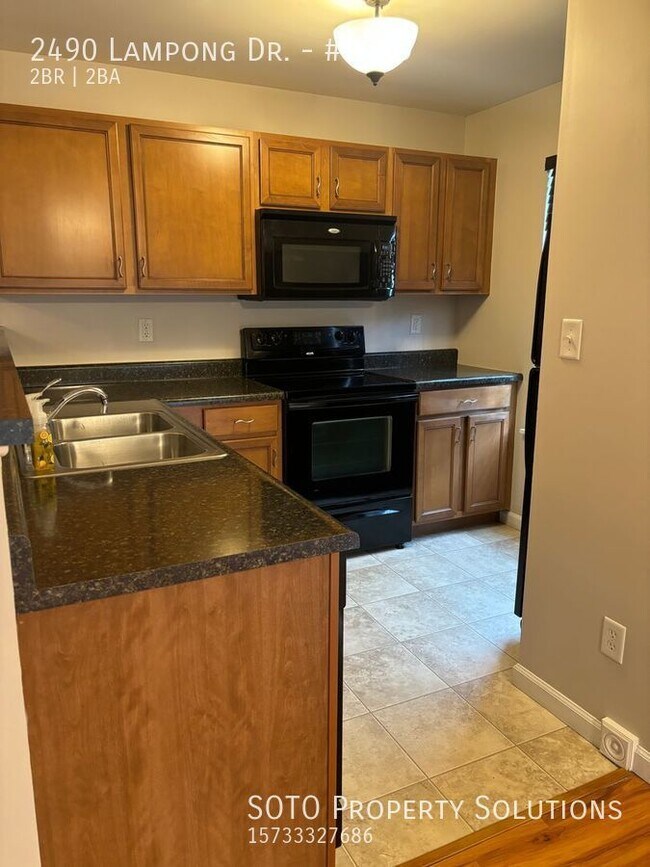 Building Photo - WOW! Beautiful 2 Bed 2 Bath Condo move in ...