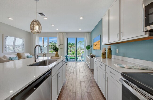 Foto del edificio - 608 Waters Edge Ln