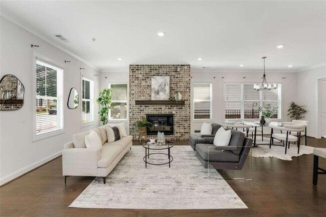 Building Photo - 2316 Echelon Ln