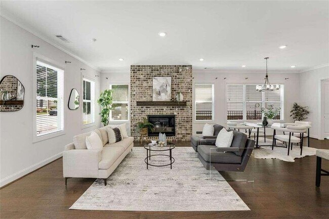 Foto del edificio - 2316 Echelon Ln