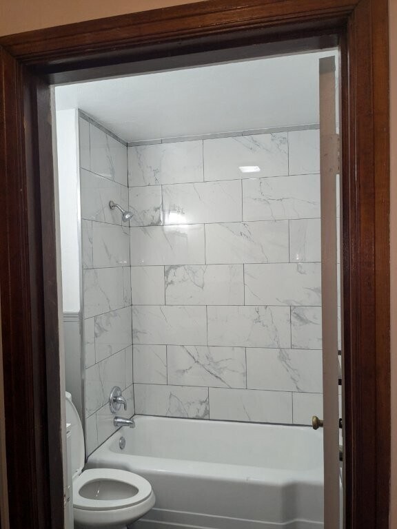 baño - 6504 Lillian Ave