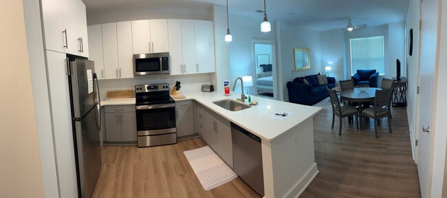 Foto del edificio - 853 Saddle Ridge Rd