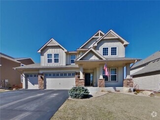Building Photo - 8820 Aspen Cir