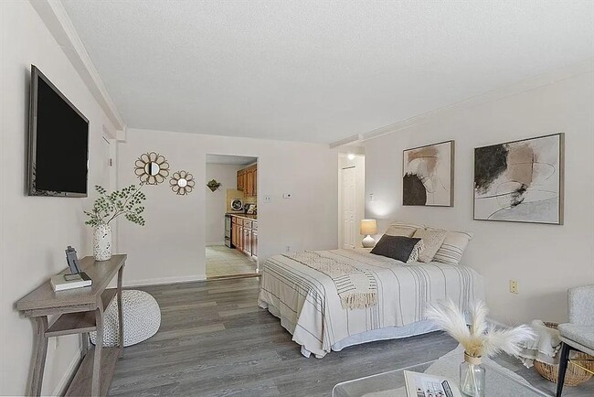 Photo - 70 A Washington Park Dr Townhome